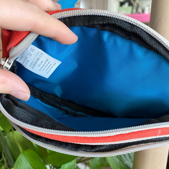 Kavu bumbag - Picture 3 of 5